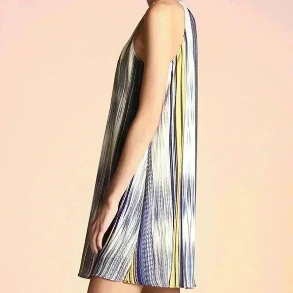 Mixed Emotions Striped Shift Dress - Picture 2 of 3